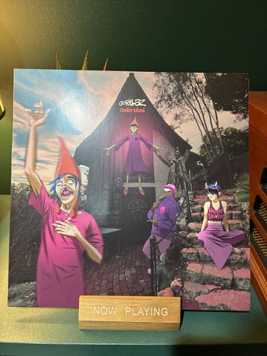 Gorillaz cracker island neon - island,