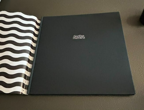 Rare gorillaz vinyl book - gorillaz, x